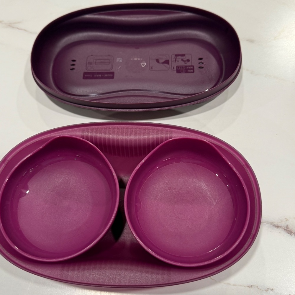 Tupperware microwave breakfast/egg maker with/2 inserts/Purple Eggplant - Picture 2 of 5